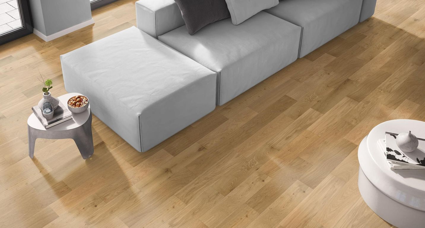 Parquet massif ROYAUME 125 CHENE AUTHENTIQUE, chêne naturel, verni, larg. 12.50 cm