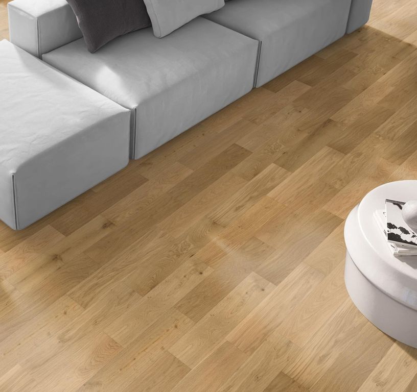 Parquet massif ROYAUME 125 CHENE AUTHENTIQUE, chêne naturel, verni, larg. 12.50 cm