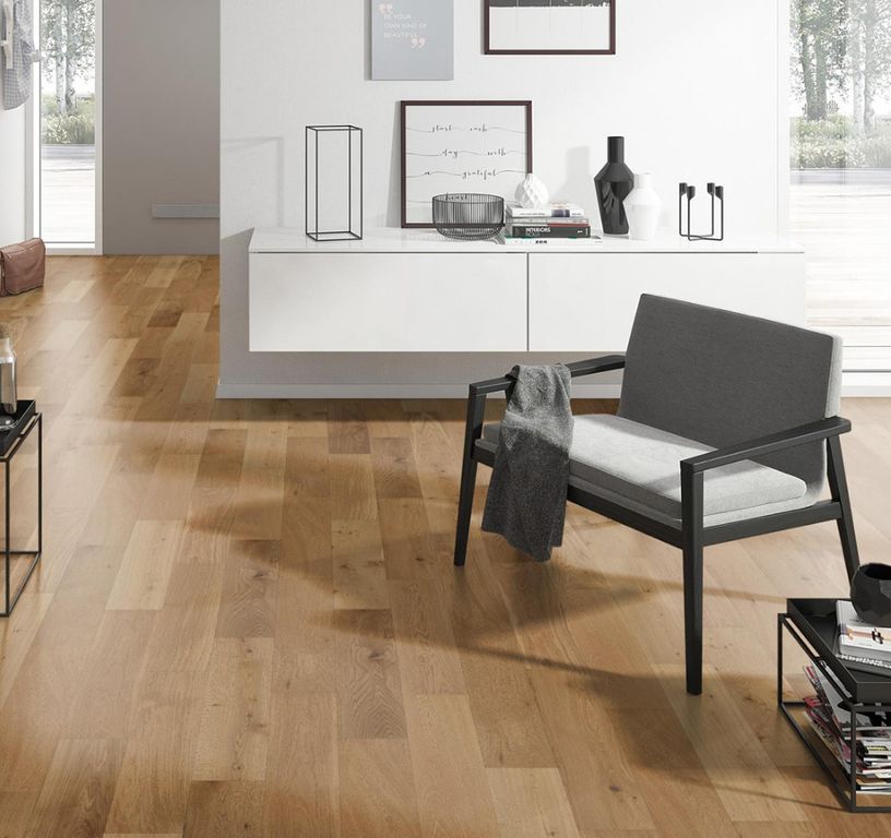 Parquet massif ROYAUME 150 CHENE AUTHENTIQUE, chêne naturel, verni, larg. 15.00 cm