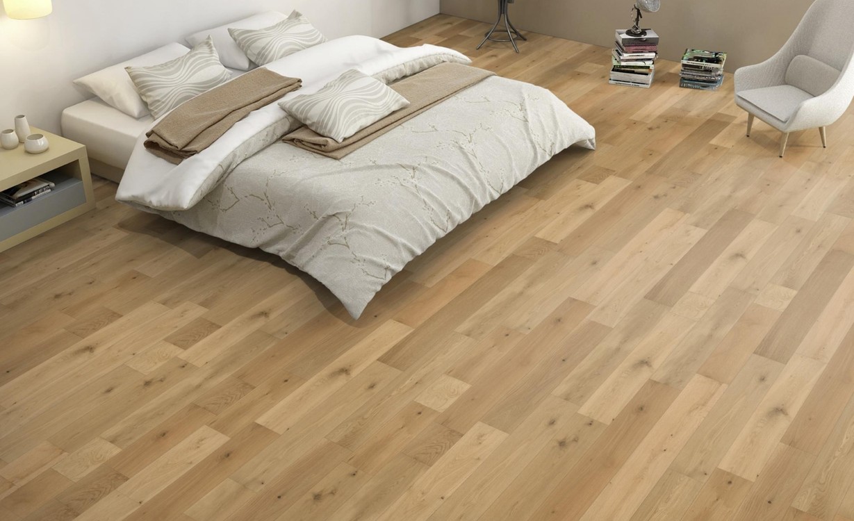 Parquet massif ROYAUME 150 CHENE AUTHENTIQUE, chêne naturel, verni, larg. 15.00 cm