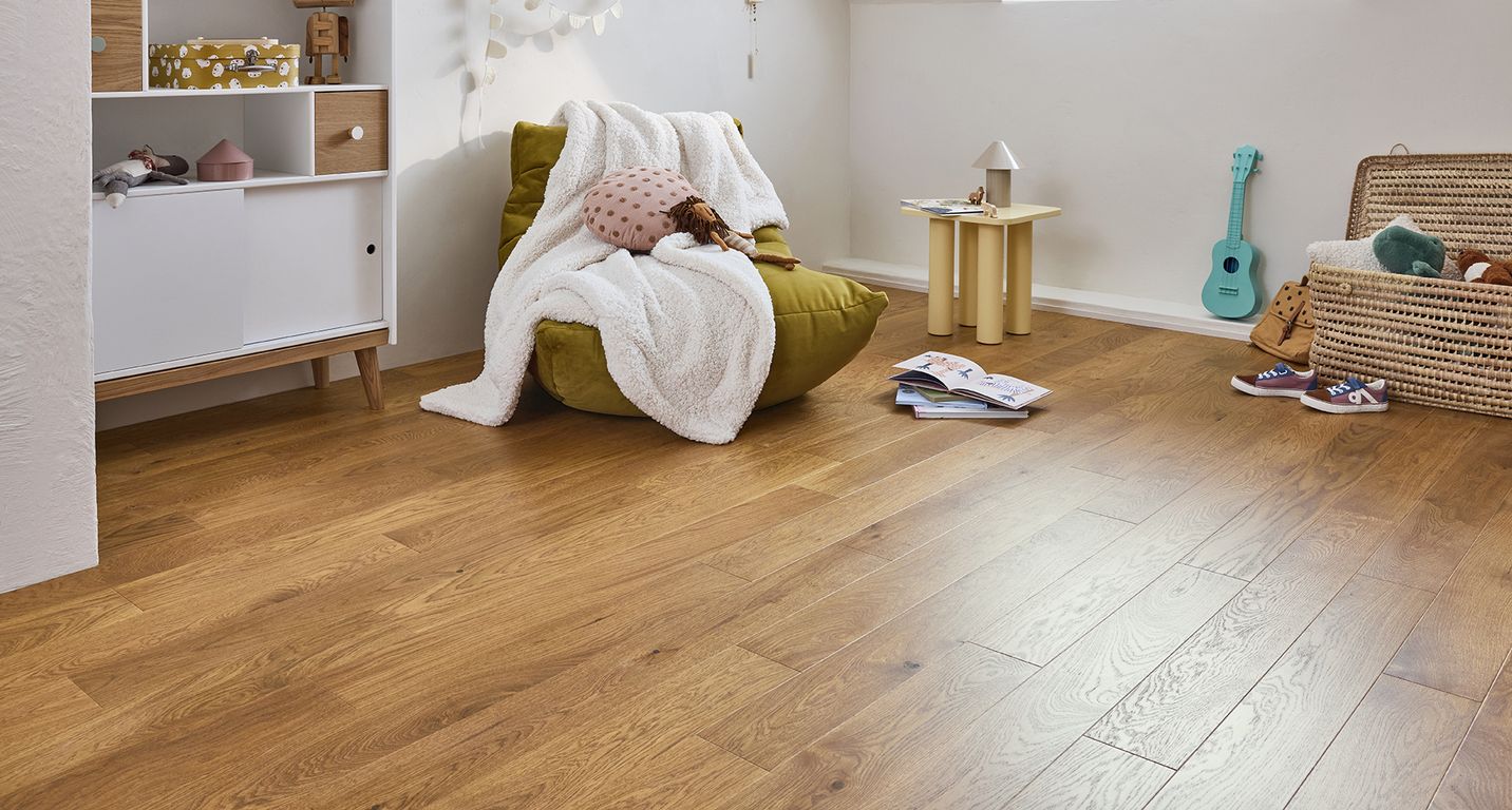 Parquet contrecollé PALAIS 130 CHENE AUTHENTIQUE, chêne miel, verni, larg. 13.00 cm