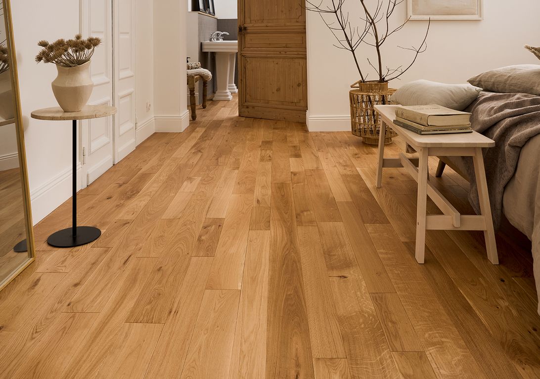 Parquet massif PALACE 120 CHENE AUTHENTIQUE, chêne naturel, verni, larg. 12.00 cm