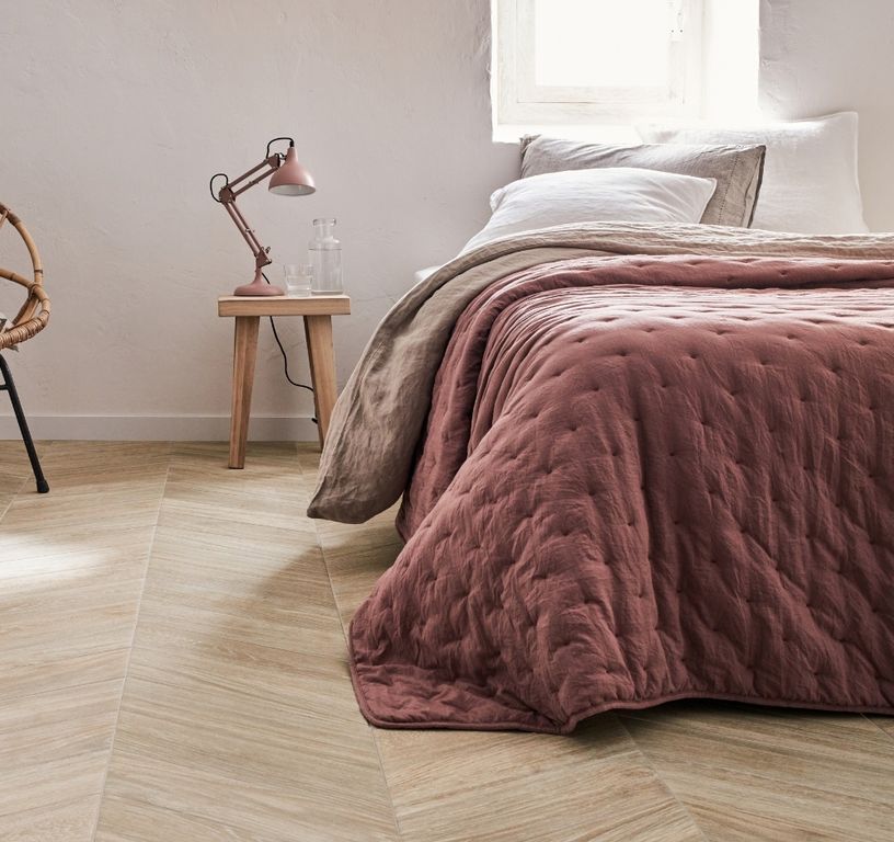 Carrelage CHEVRON, aspect bois chêne, dim 40.00 x 70.00 cm