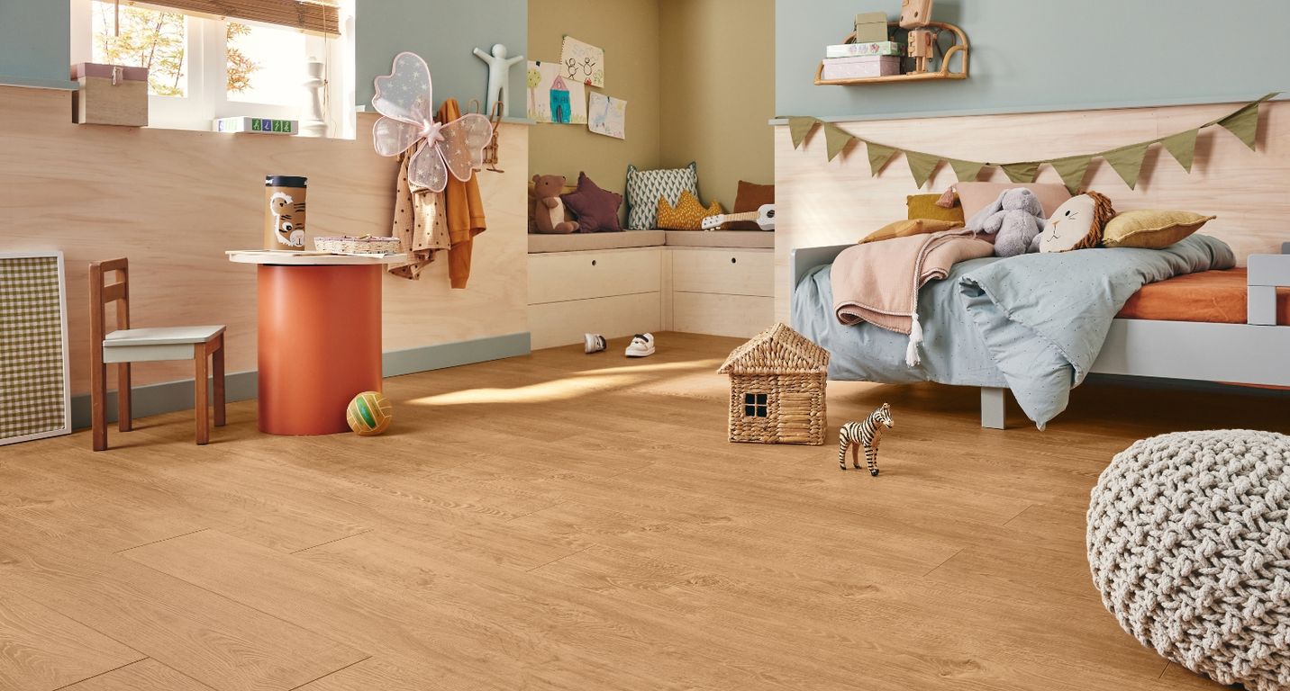 Sol stratifié Easylife LEGEND 3 HYDRO 10mm , aspect Bois chêne miel, lame 19.20 x 126.10 cm