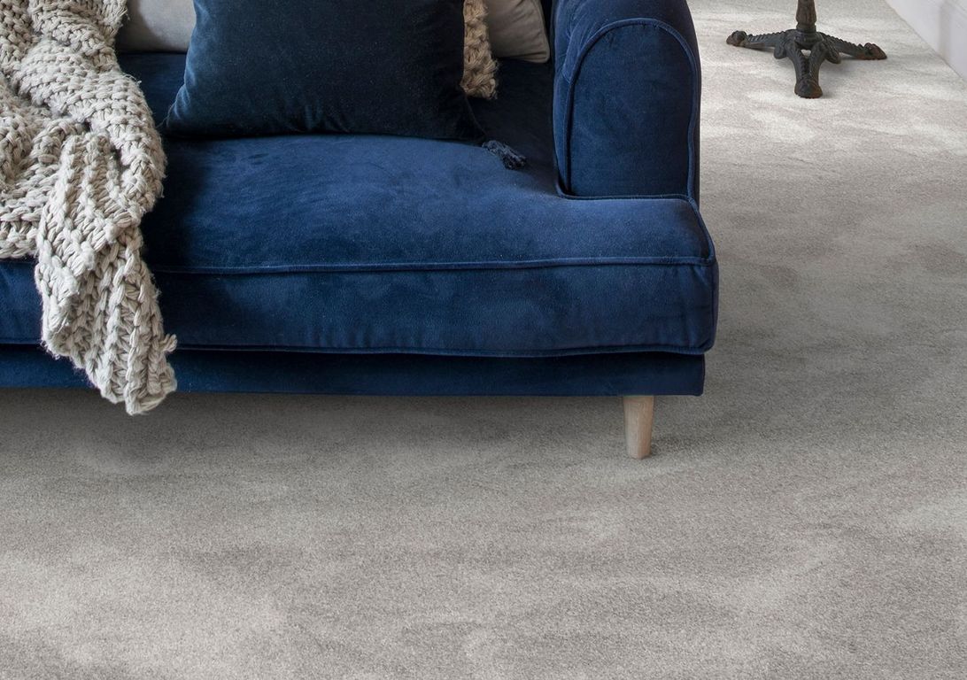 Moquette velours CARACAS 4M, col gris moyen, rouleau 4.00 m