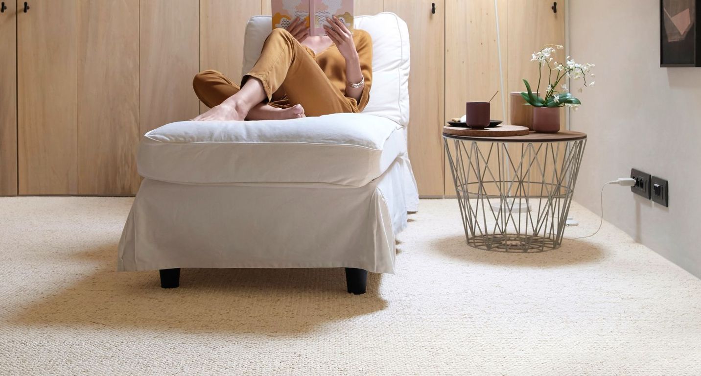 Moquette bouclée BLANCA, col écru, rouleau 4.00 m