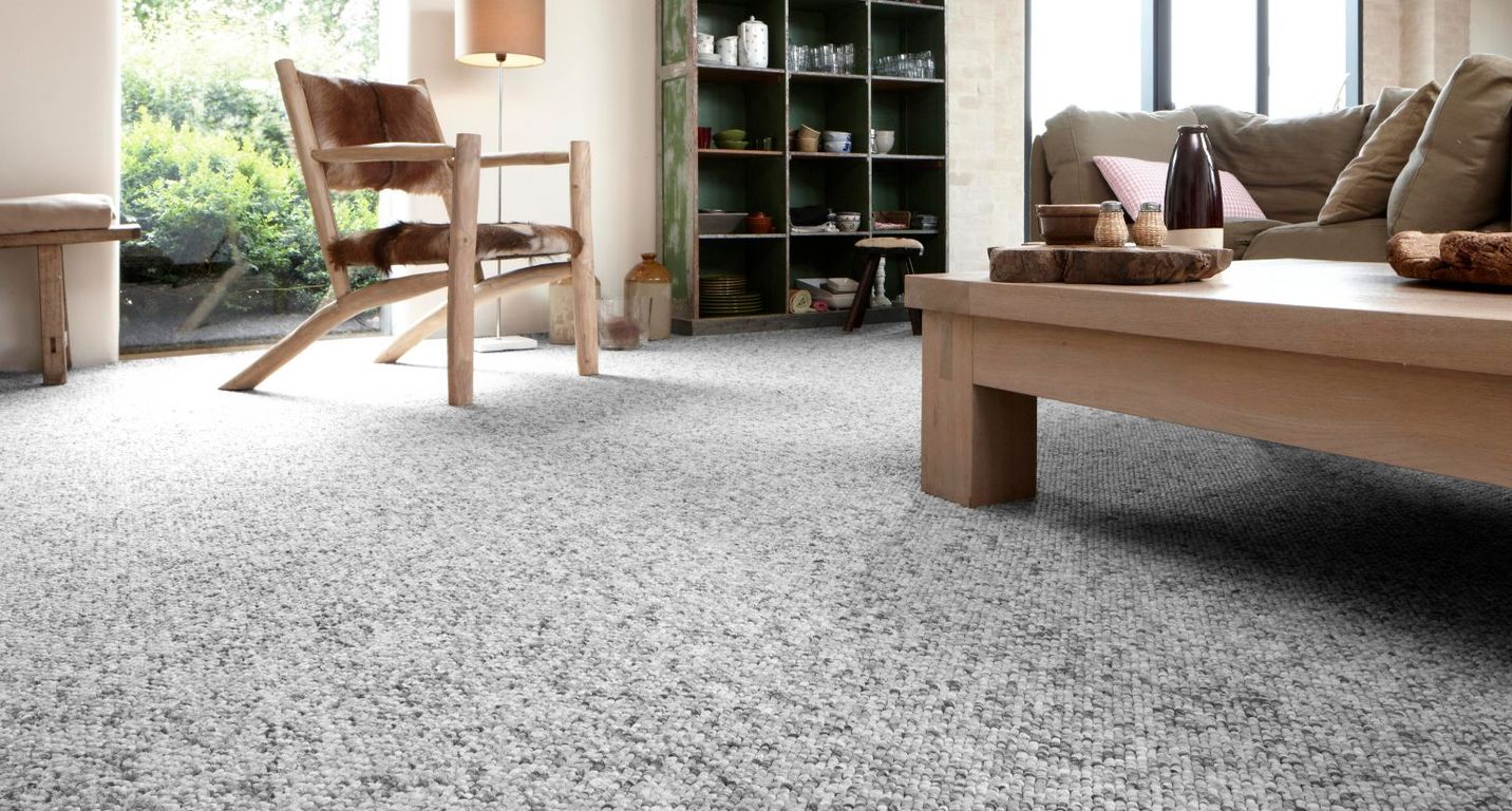 Moquette bouclée BLANCA, col gris perle , rouleau 4.00 m