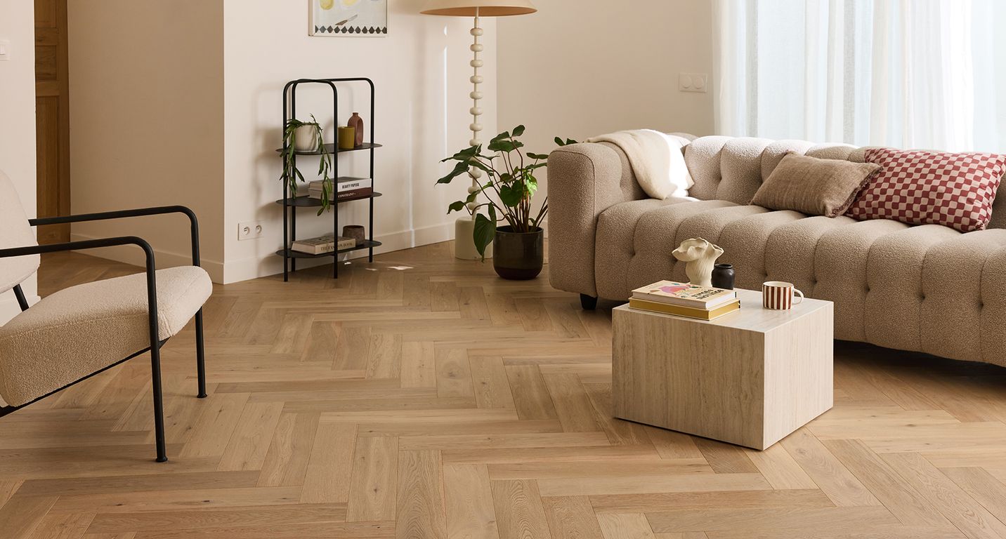 Parquet contrecollé BATON ROMPU CHALET 120 CHENE AUTHENTIQUE NEW, chêne naturel, verni, larg. 12.00 cm