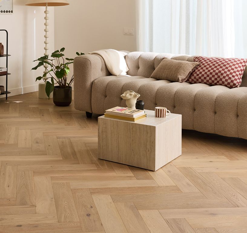 Parquet contrecollé BATON ROMPU CHALET 120 CHENE AUTHENTIQUE NEW, chêne naturel, verni, larg. 12.00 cm