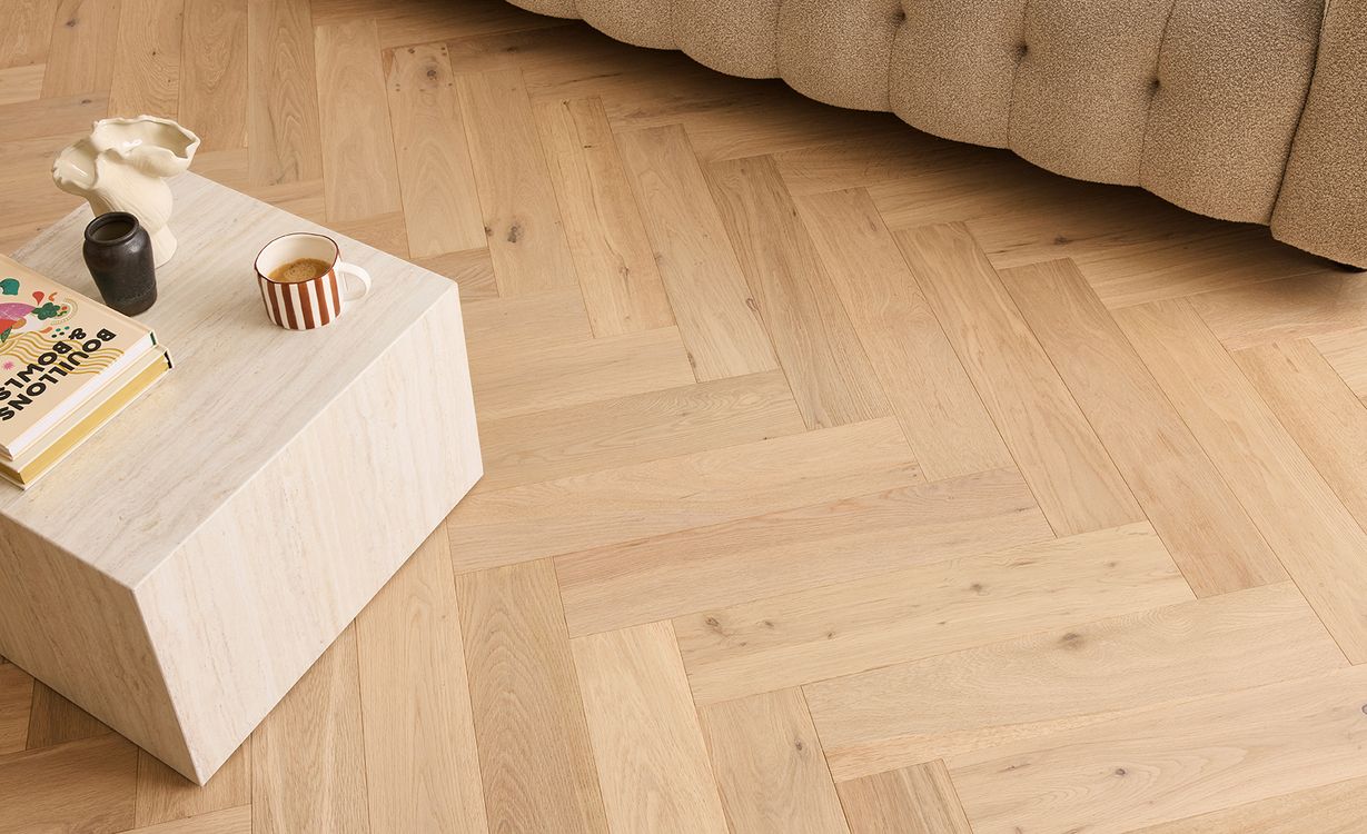 Parquet contrecollé BATON ROMPU CHALET 120 CHENE AUTHENTIQUE NEW, chêne naturel, verni, larg. 12.00 cm