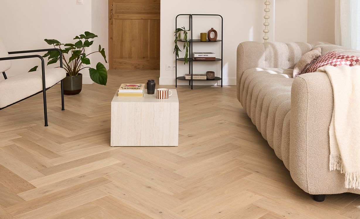 Parquet contrecollé BATON ROMPU CHALET 120 CHENE AUTHENTIQUE NEW, chêne naturel, verni, larg. 12.00 cm