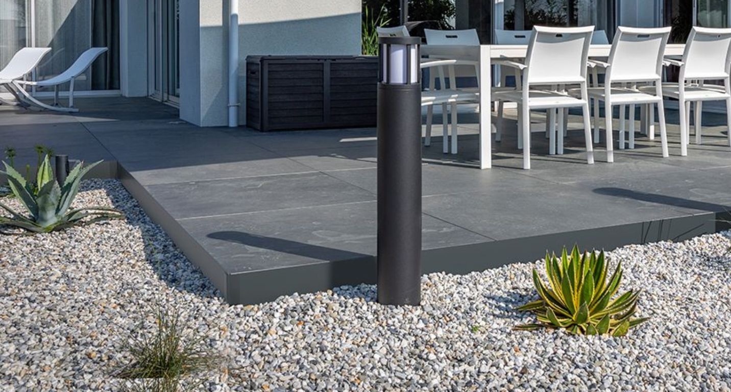 Profilé de finition Profilé de finition clipsable 7 cm Profilé de finition clipsable 7 cm Gris Anthracite, aluminium, décor Anthracite, l.7.00 x L. 240.00 cm