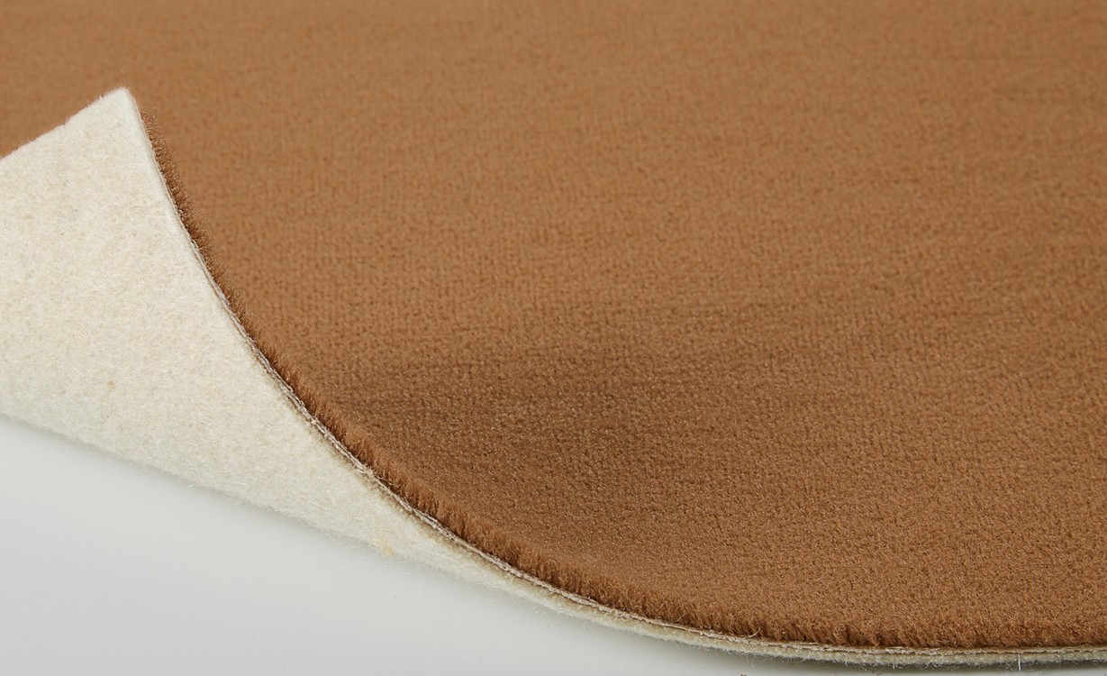 Moquette velours MONTSEGUR, col caramel, rouleau 4.00 m