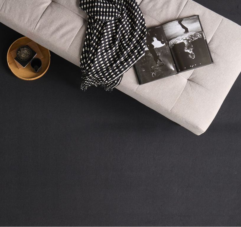 Moquette velours MONTSEGUR, col noir, rouleau 4.00 m