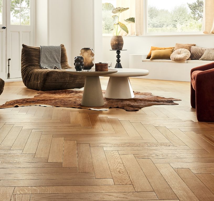 Parquet contrecollé CASTELLA 90 CHENE AUTHENTIQUE, chêne marron moyen, verni, larg. 9.00 cm