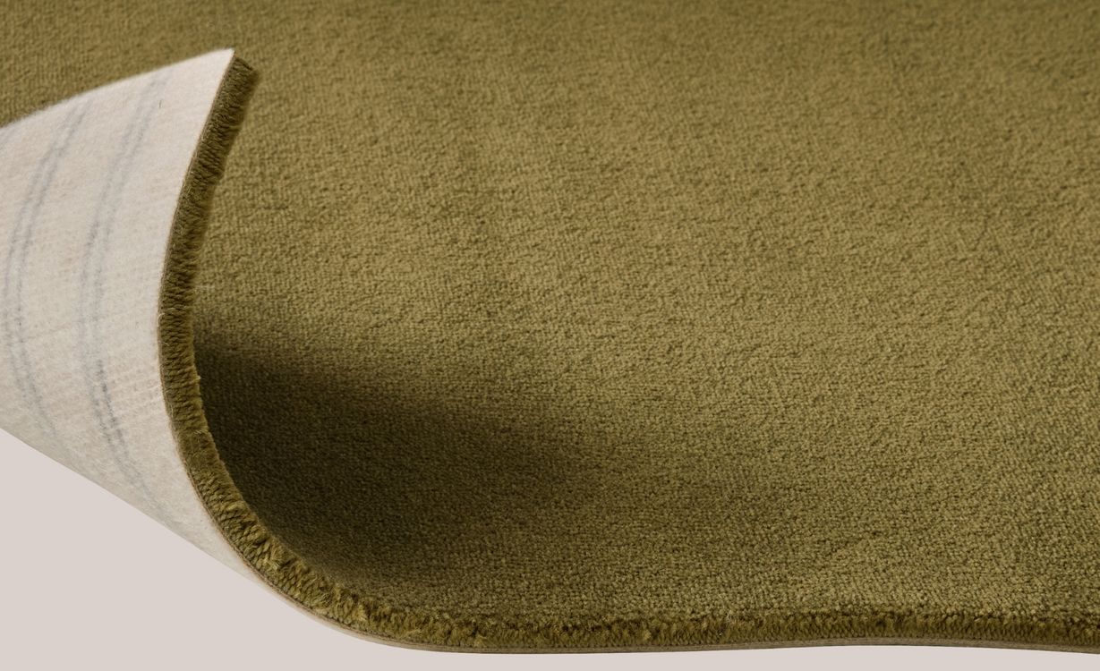 Moquette velours Jane, col Vert kaki , rouleau 4.00 m