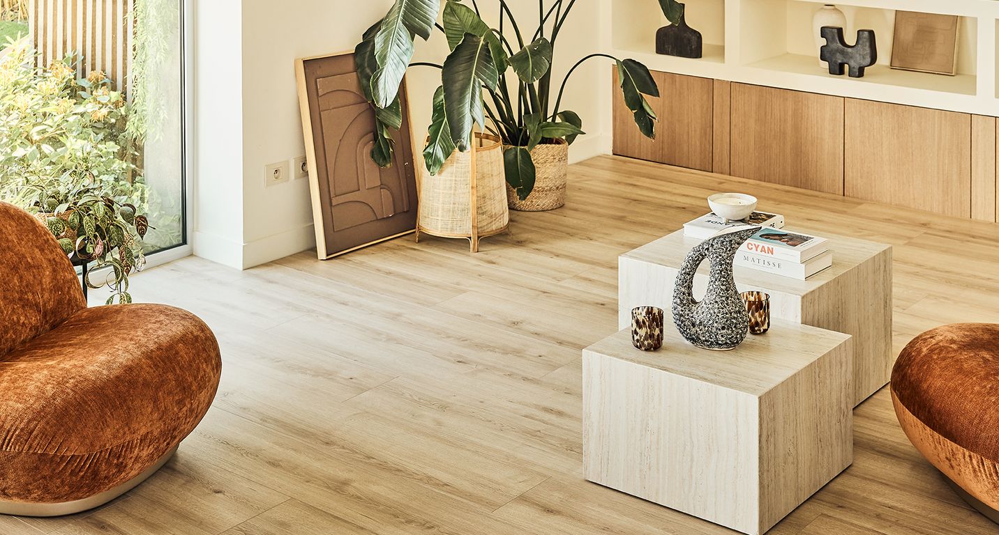 Sol stratifié ROOMS , aspect Bois chêne clair, lame 24.20 x 138.00 cm