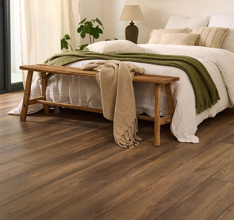 Sol stratifié ROOMS , aspect Bois chêne marron, lame 24.20 x 138.00 cm