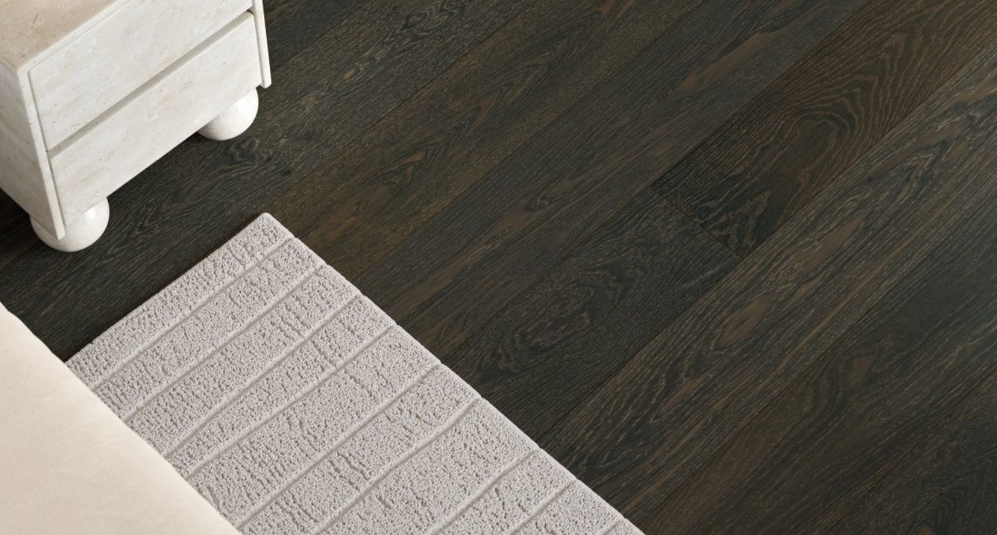 Parquet contrecollé PINOT 185 CHENE AUTHENTIQUE, chêne noir, verni, larg. 18.50 cm