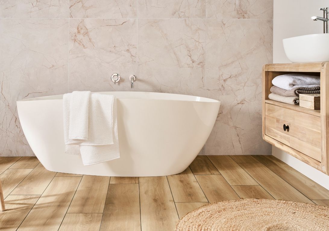 Carrelage MONTANA LISSE, aspect bois beige, dim 20.00 x 120.00 cm