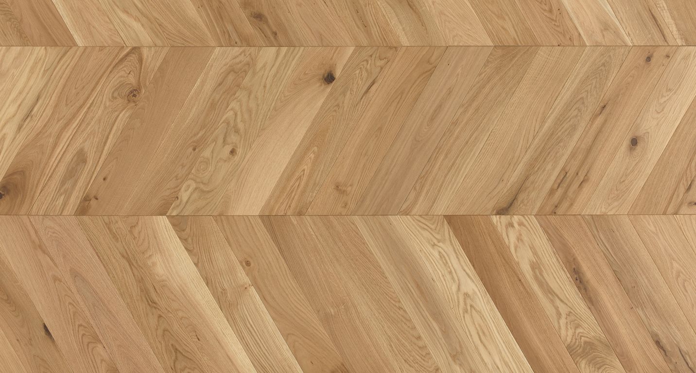 Parquet massif PALACE POINT DE HONGRIE 90 CHENE AUTHENTIQUE, chêne miel, verni, larg. 9.00 cm