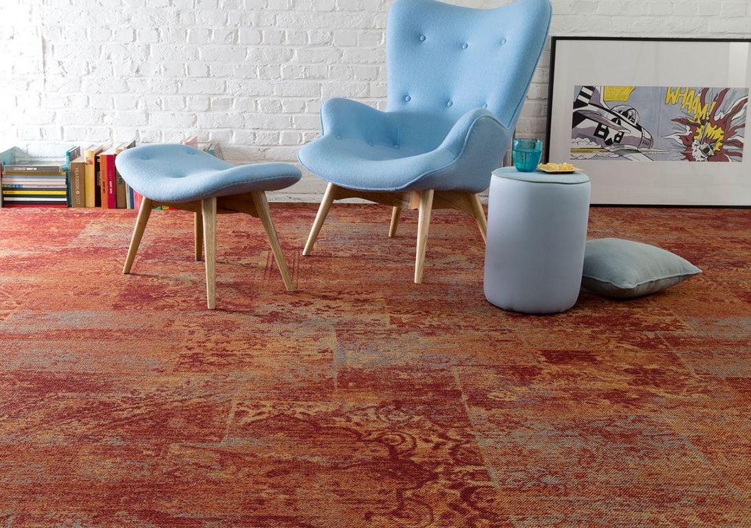 Moquette imprimée ALETHEA, col rouge, rouleau 4.00 m