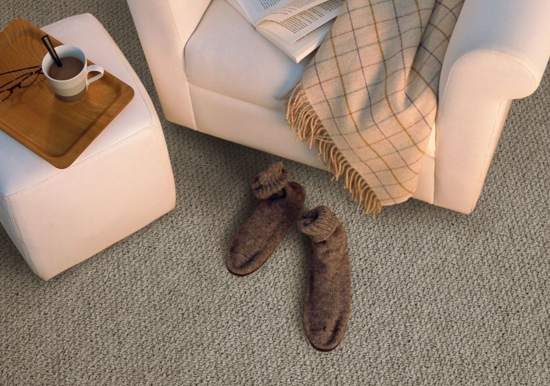 Moquette bouclée SKYE 4M, col taupe, rouleau 4.00 m