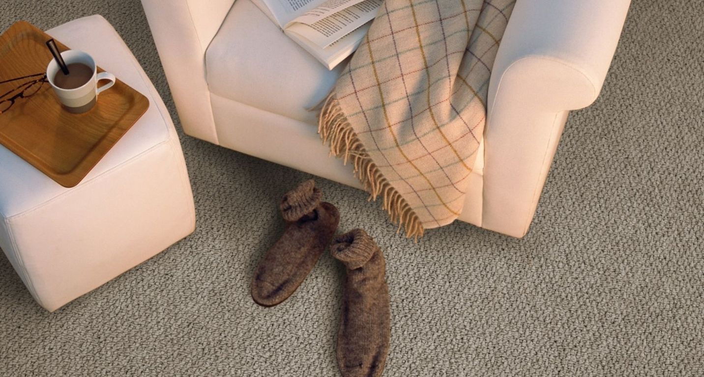 Moquette bouclée SKYE 4M, col taupe, rouleau 4.00 m