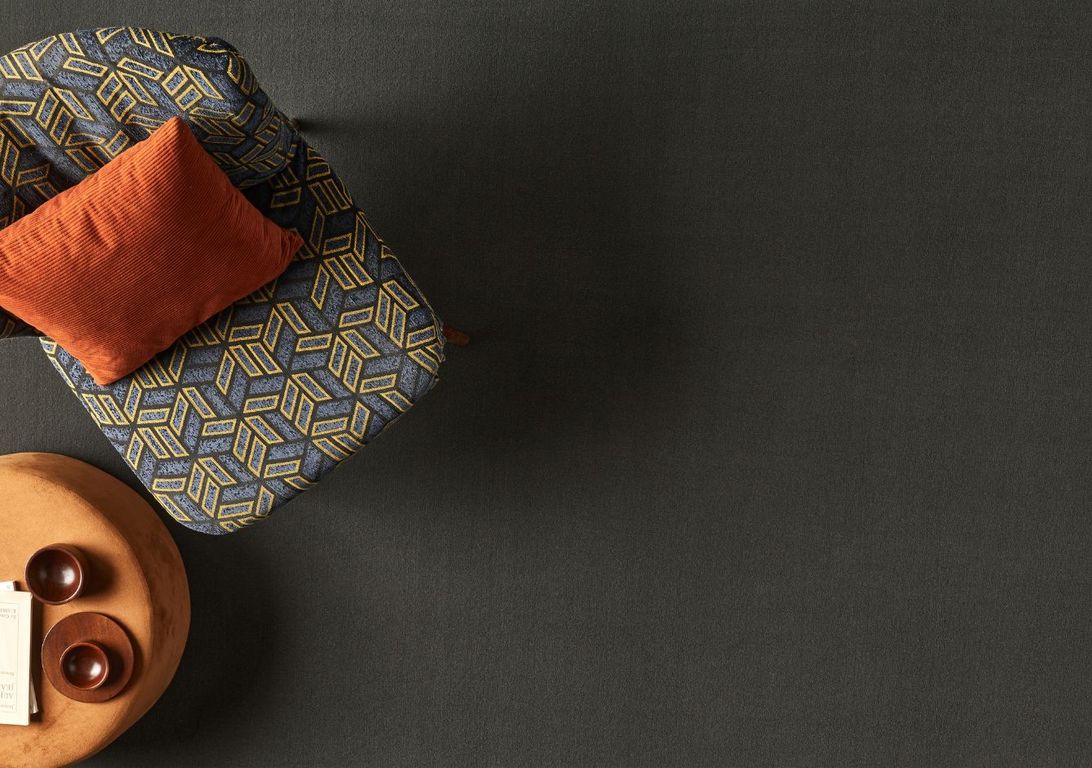 Moquette velours ROMA , col gris foncé, rouleau 4.00 m