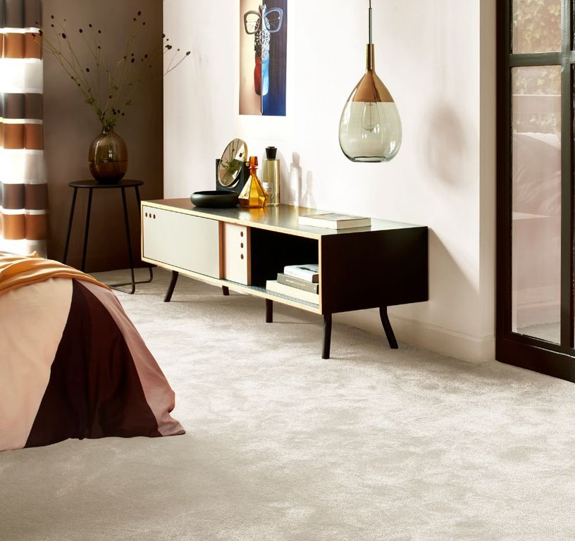 Moquette velours YARA 4M, col ivoire, rouleau 4.00 m