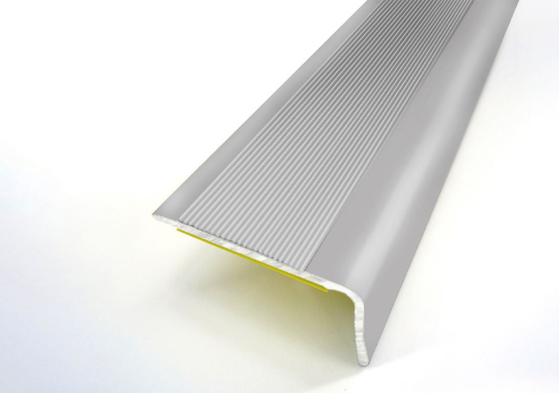 Nez de marche ALU NAT Aluminium fixation adhésive, ALU NAT, l 3.60x L. 300.00 cm
