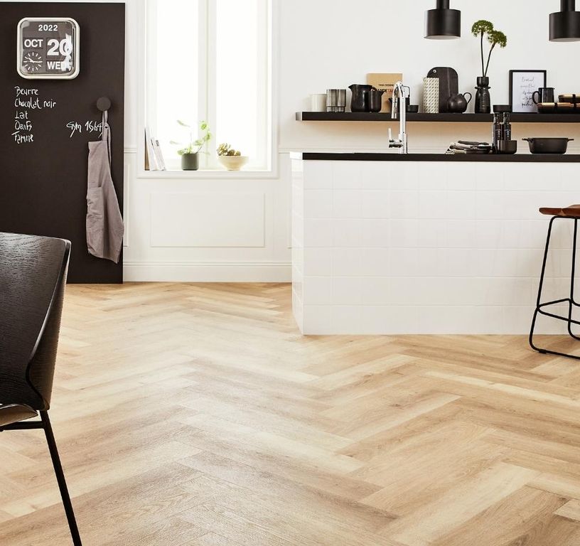 Sol vinyle INVICTUS BATON ROMPU , Bois chêne naturel, lame 14.50 x 74.30 cm