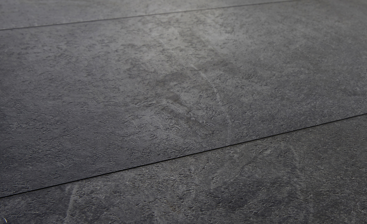 bottines en vinyle noir