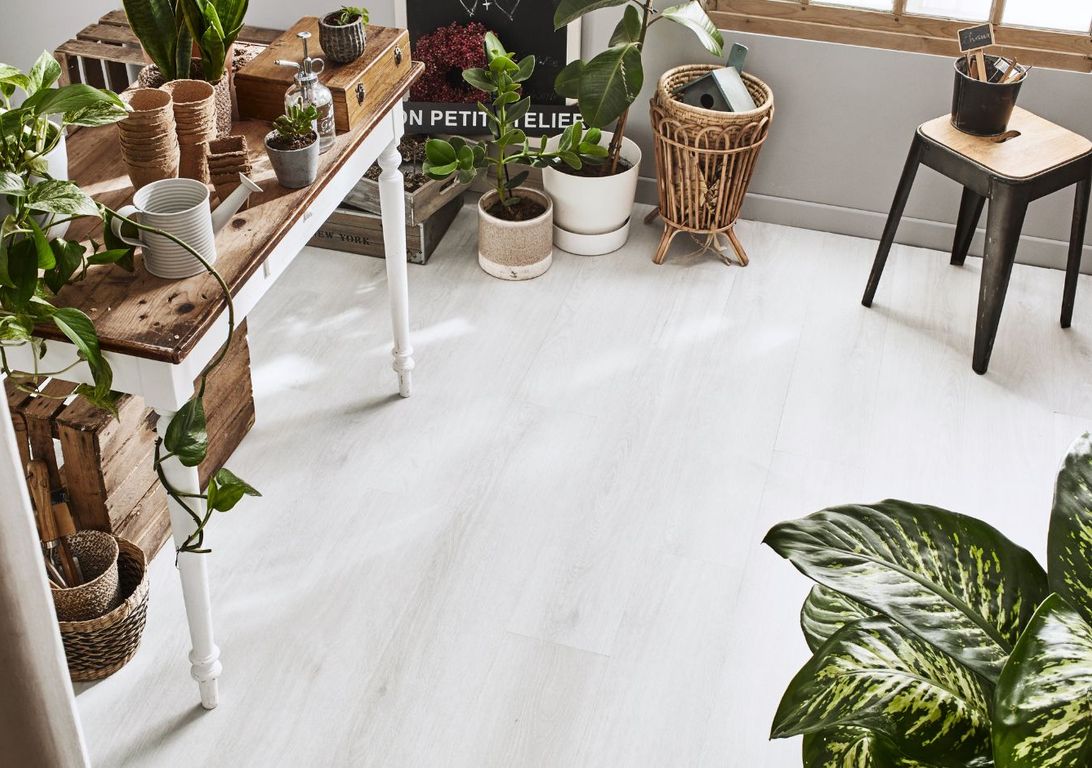 Sol vinyle EASYTREND SUPERMATT LAME Easytrend, Bois chêne blanc, lame 18.00 x 122.00 cm