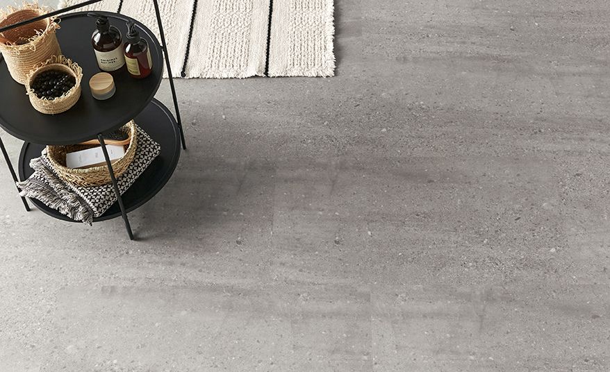 Sol vinyle EASYTREND SUPERMATT DALLE , Pierre grise minérale, dalle 40.60 x 81.20 cm