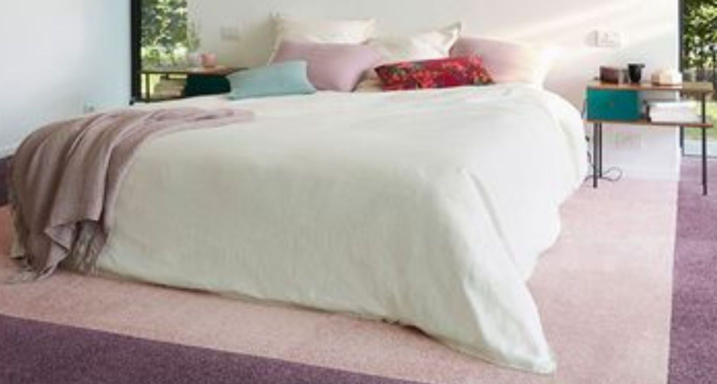 Dalle moquette GRANDIOSE, col bois de rose, dim 50.00 x 50.00 cm