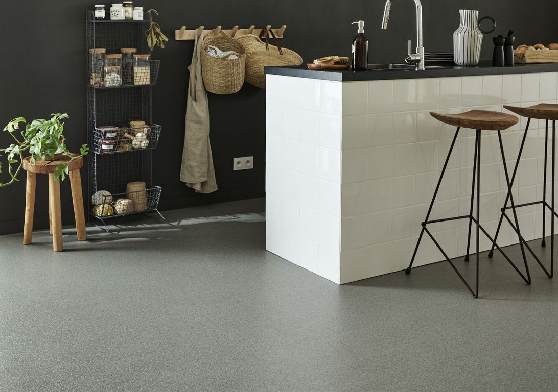 Sol vinyle rouleau PROJECT Tarkett, Motif moucheté gris, rouleau 4.00 m