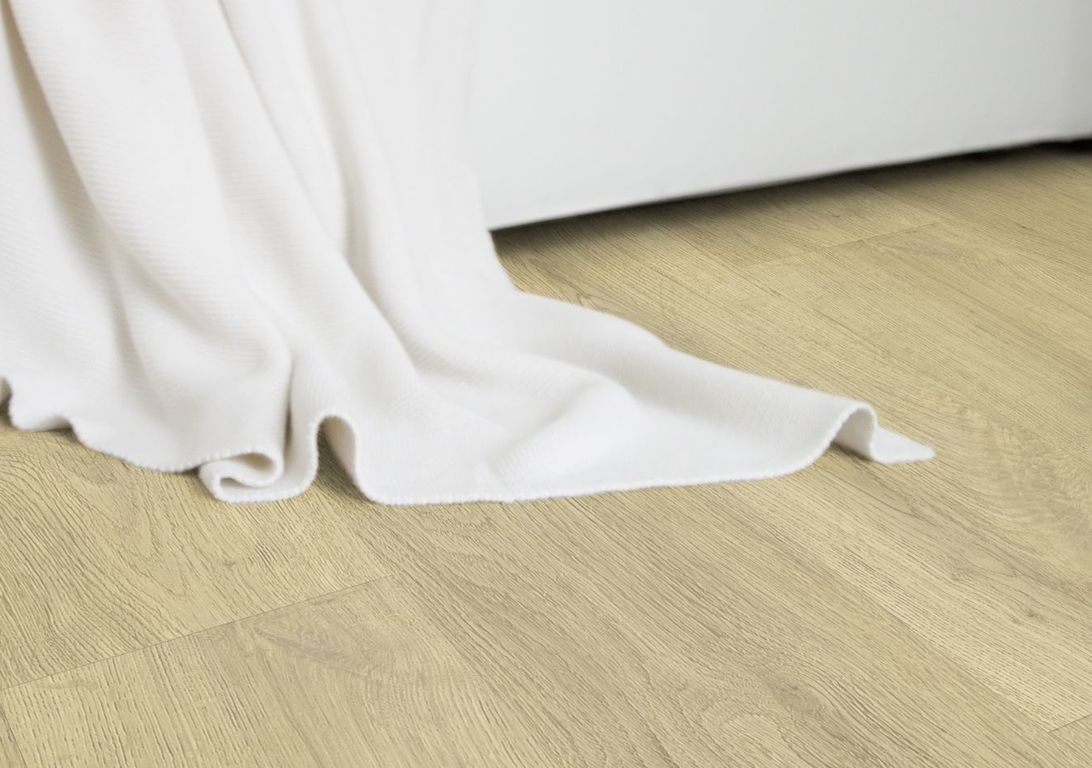 Sol vinyle LOCK PLUS LAME Gerflor, Bois marron moyen, lame 21.20 x 123.88 cm