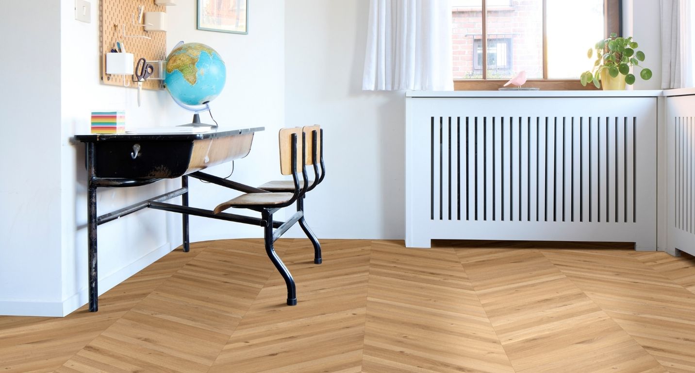 Sol vinyle rouleau BLACKTEX , Bois chevron chêne, rouleau 4.00 m