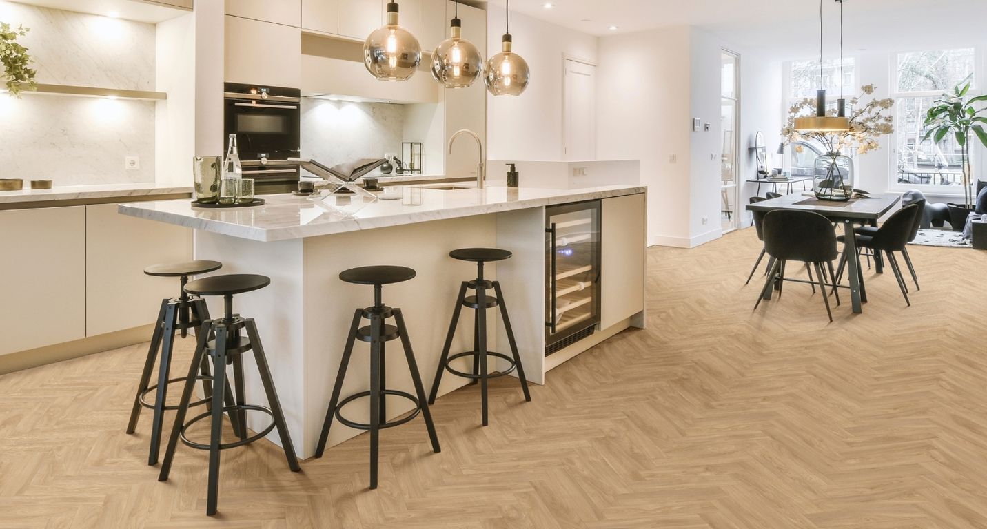 Sol vinyle rouleau BLACKTEX , Bois bâton rompu chêne, rouleau 4.00 m