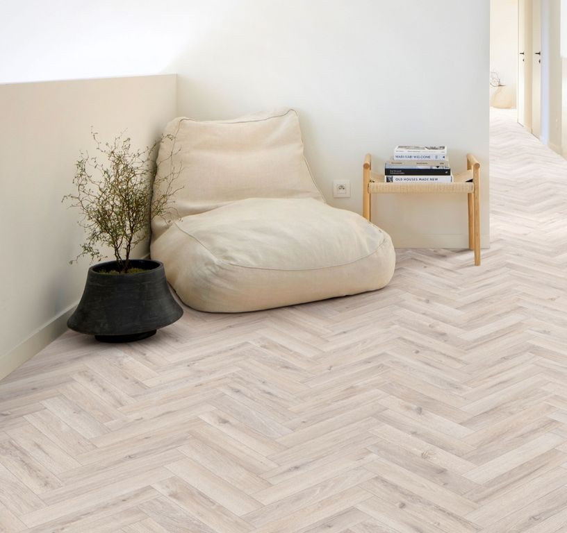 Sol vinyle rouleau TRENTO , Bois bêton rompu bois blanchi, rouleau 4.00 m