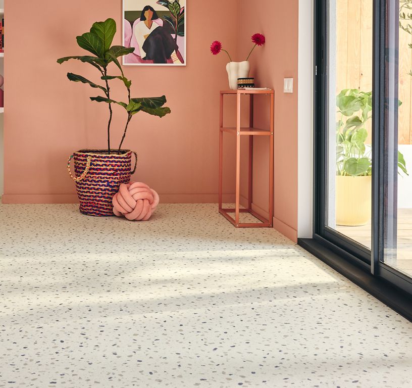 Sol vinyle rouleau COSMOLIKE , Motif terrazzo beige, rouleau 4.00 m