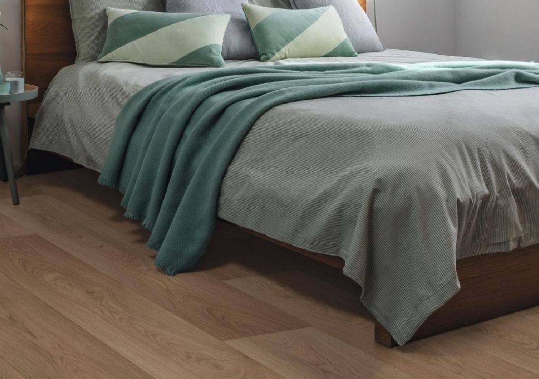 Sol vinyle rouleau DESIGNTEX , Bois chêne naturel grandes lames, rouleau 4.00 m