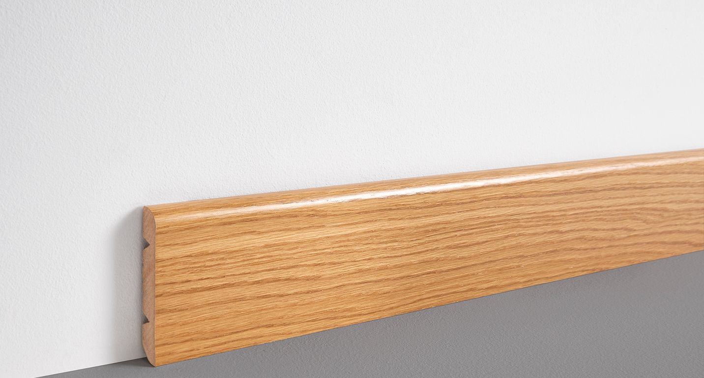 Plinthe  , Mdf placage bois, décor Bois chêne blond, h.8.00 x L. 220.00 cm