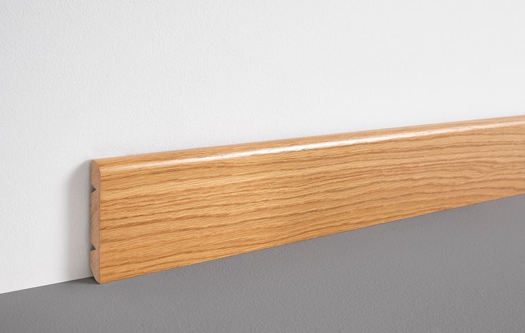 Plinthe , Mdf placage bois, décor Bois chêne blond, h.8.00 x L. 220.00 cm