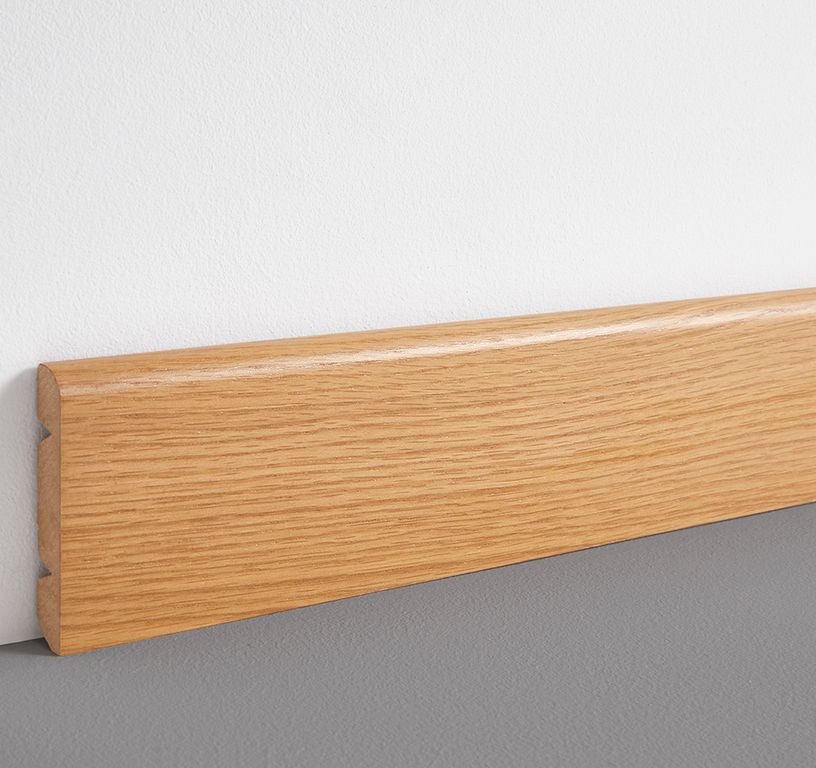 Plinthe  , Mdf placage bois, décor Bois chêne, h.8.00 x L. 220.00 cm