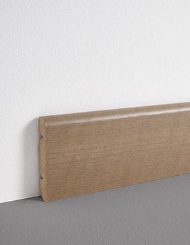 Plinthe  , Mdf placage bois, décor Bois chêne gris, h.8.00 x L. 220.00 cm