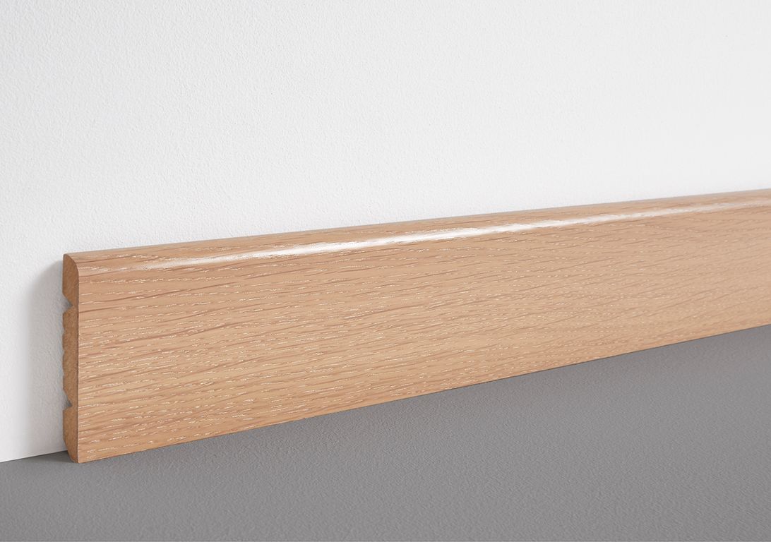 Plinthe  , Mdf placage bois, décor Bois placage , h.8.00 x L. 220.00 cm