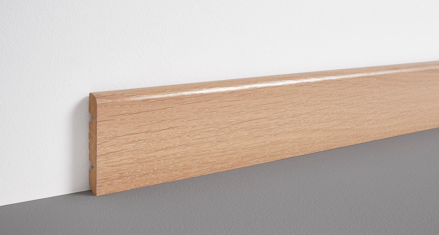 Plinthe  , Mdf placage bois, décor Bois placage , h.8.00 x L. 220.00 cm