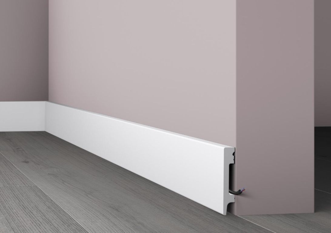 Plinthe  , Polystyrène, décor Uni blanc, h.8.00 x L. 200.00 cm